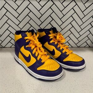 Boys Laker Colors Nike high top sneakers size 4